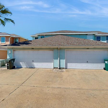 Village Townhomes On The Greens Corpus Christi Room photo